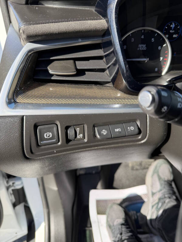 2017 Cadillac XT5 Platinum