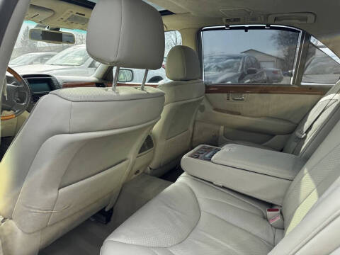 2005 Lexus LS 430