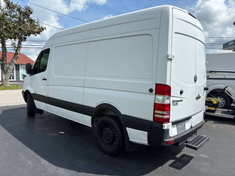 2010 Mercedes-Benz Sprinter 2500