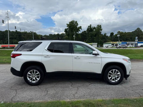 2020 Chevrolet Traverse LT Cloth