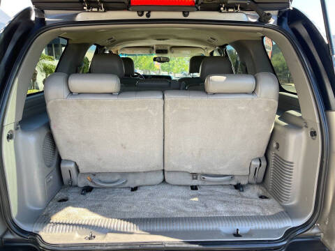 2003 Chevrolet Tahoe LT