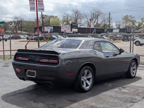 2016 Dodge Challenger