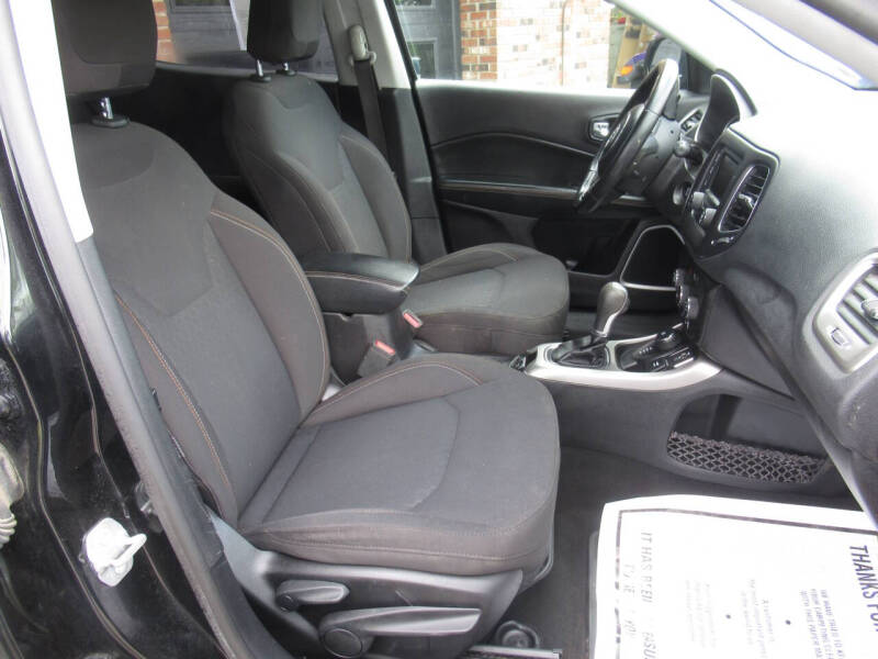 2017 Jeep Compass Sport