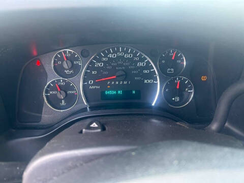 2022 Chevrolet Express 2500