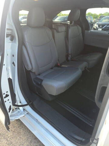 2025 Toyota Sienna