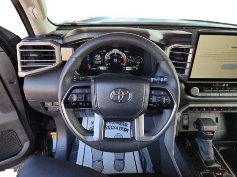 2024 Toyota Sequoia SR5