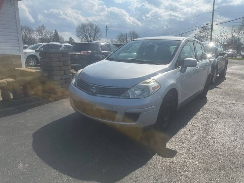 2009 Nissan Versa 1.8 S