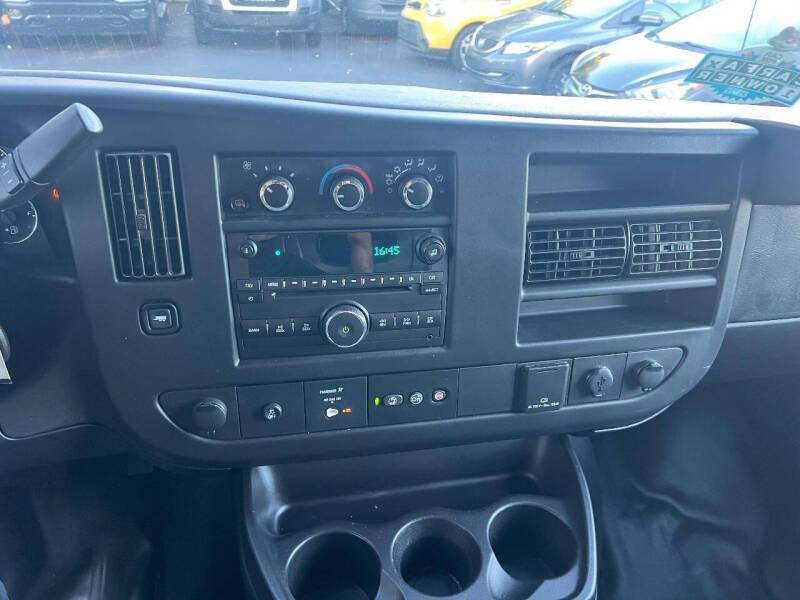 2016 Chevrolet Express 3500