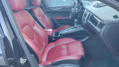 2016 Porsche Macan S