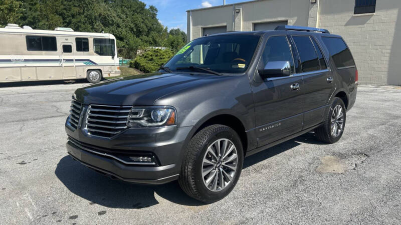 2017 Lincoln Navigator Select