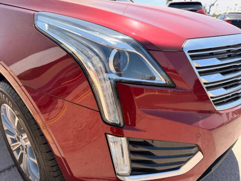 2018 Cadillac XT5 Luxury