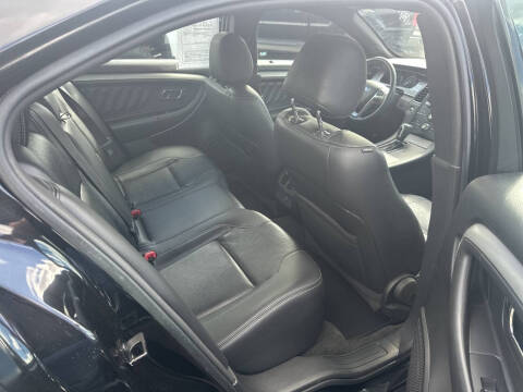 2015 Ford Taurus SEL