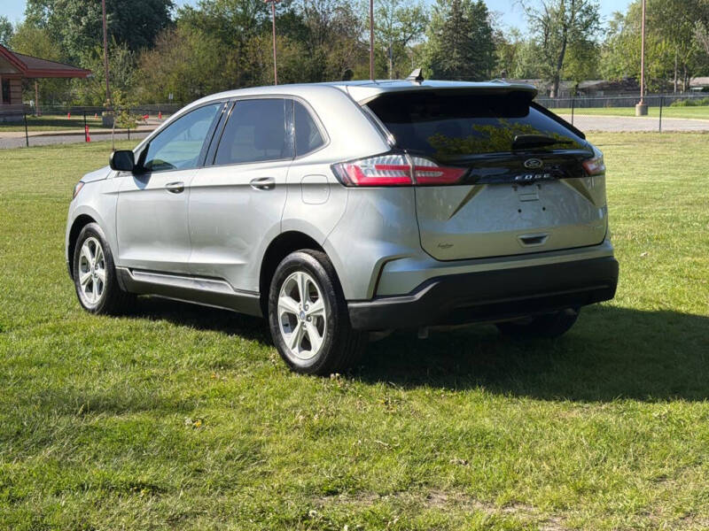 2021 Ford Edge SE