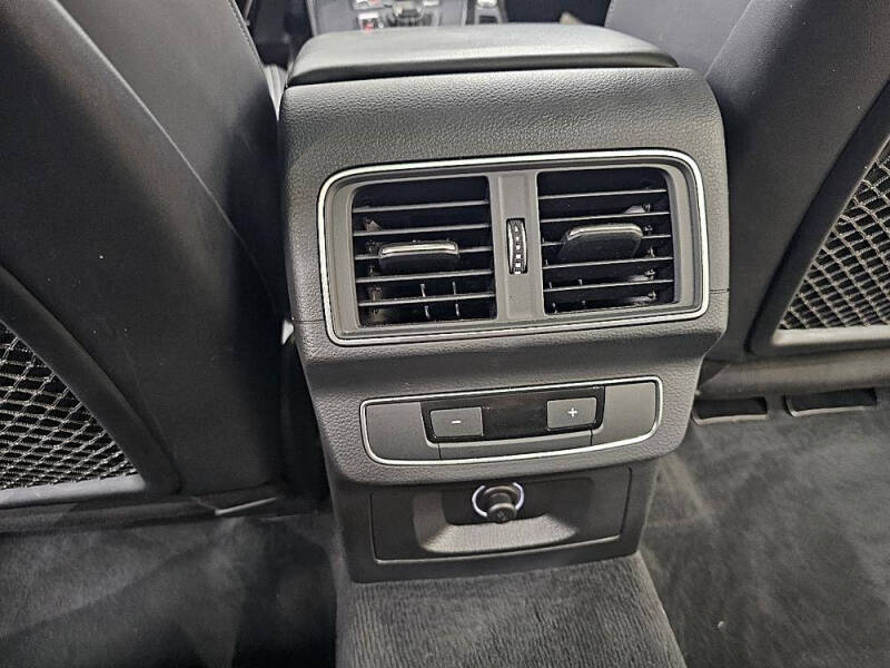 2018 Audi SQ5 3.0T quattro Prestige