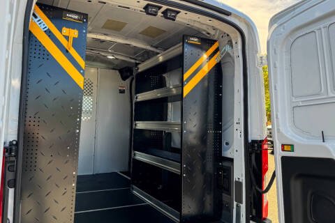 2023 Ford E-Transit 350