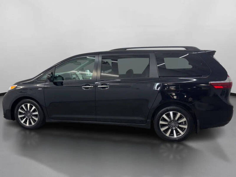 2018 Toyota Sienna