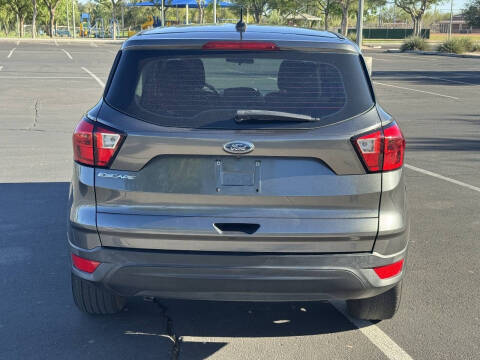 2019 Ford Escape S