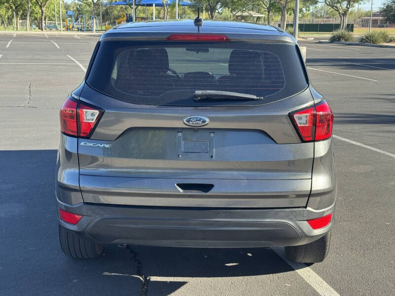 2019 Ford Escape S