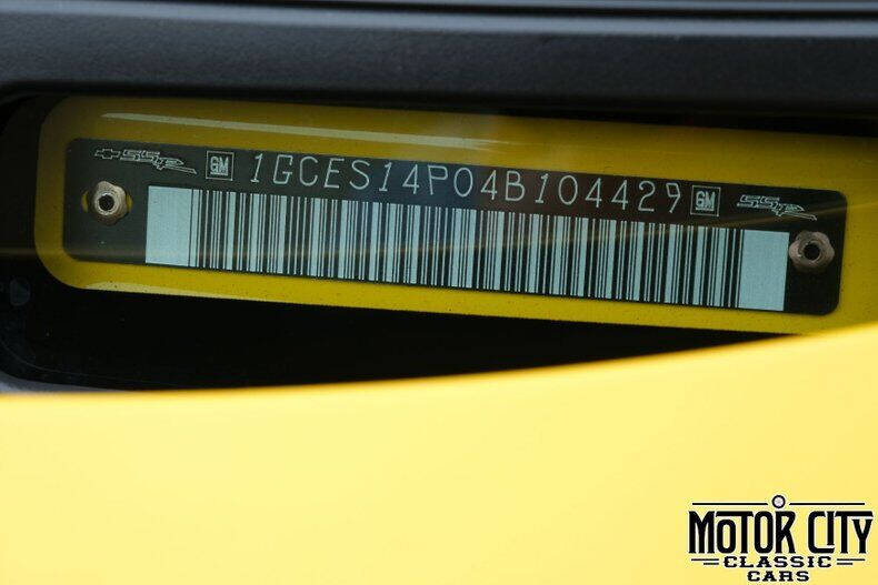 2004 Chevrolet SSR LS