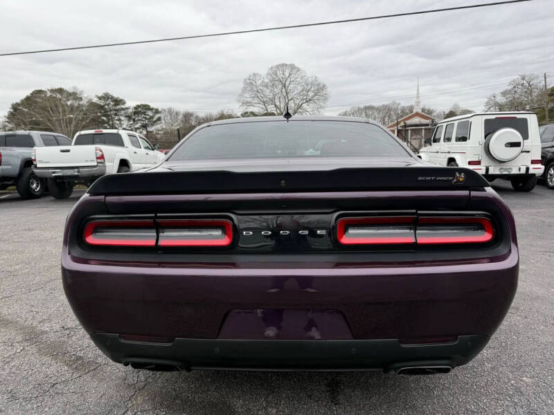 2020 Dodge Challenger