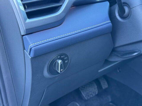 2026 Volkswagen Taos SEL 4Motion