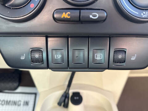 2010 Volkswagen New Beetle