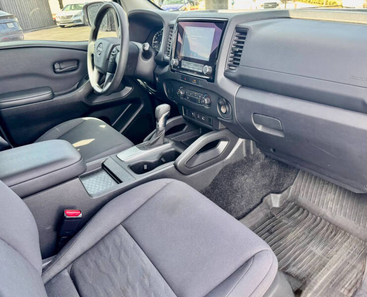 2023 Nissan Frontier