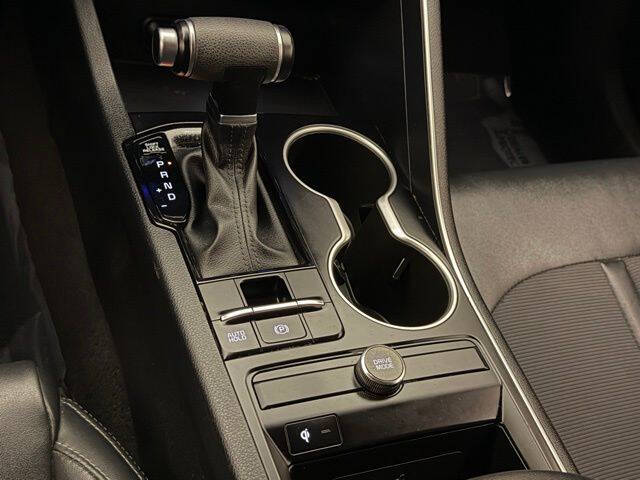 2023 Kia K5