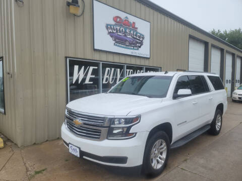 2015 Chevrolet Suburban for sale at C&L Auto Sales in Vermillion SD
