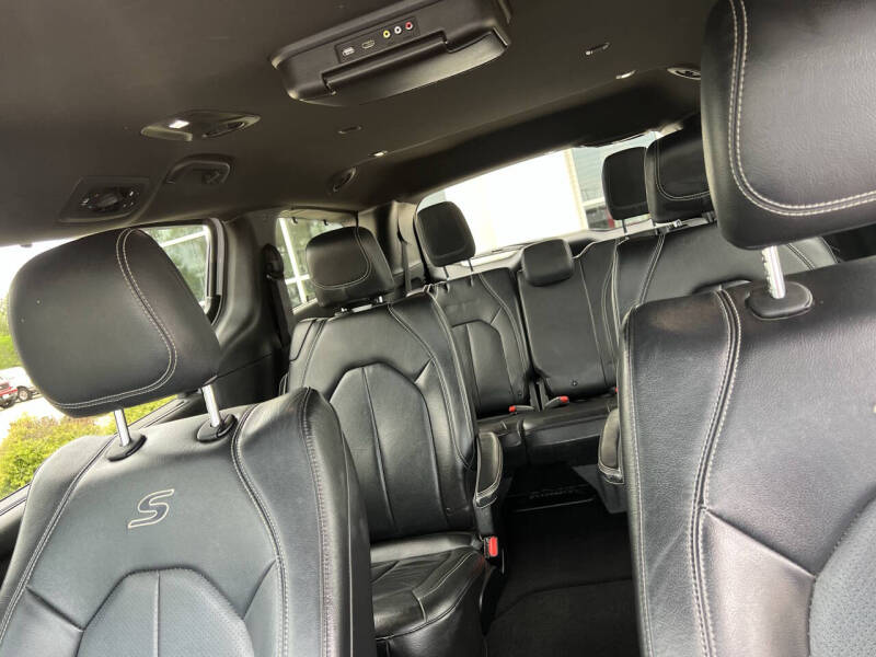 2019 Chrysler Pacifica Touring L