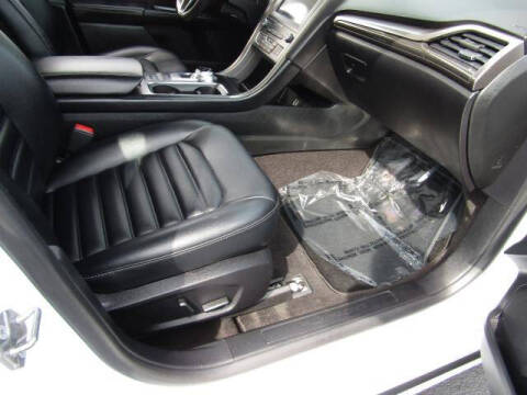 2020 Ford Fusion SEL