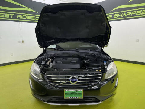 2016 Volvo XC60 T5 Drive-E Platinum