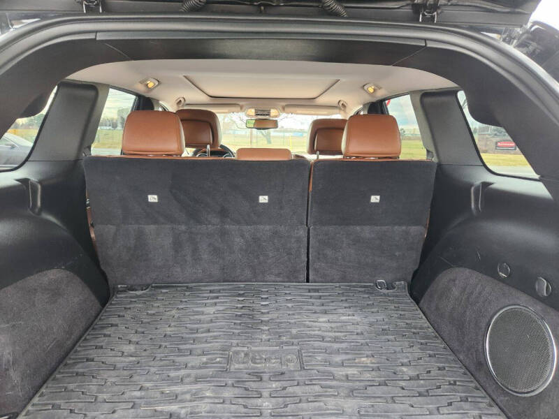 2013 Jeep Grand Cherokee Overland Summit