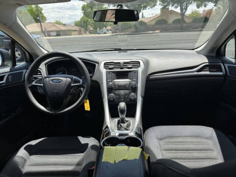 2015 Ford Fusion SE
