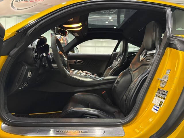 2016 Mercedes-Benz AMG GT S