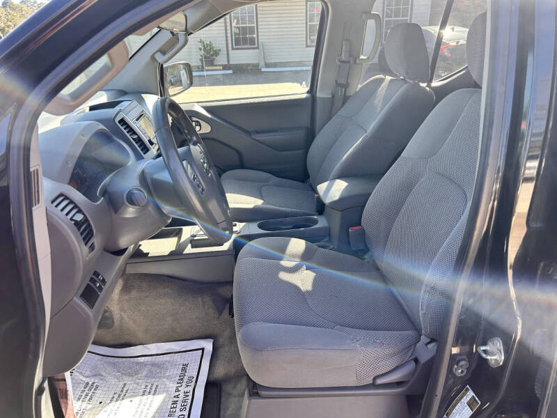 2017 Nissan Frontier S