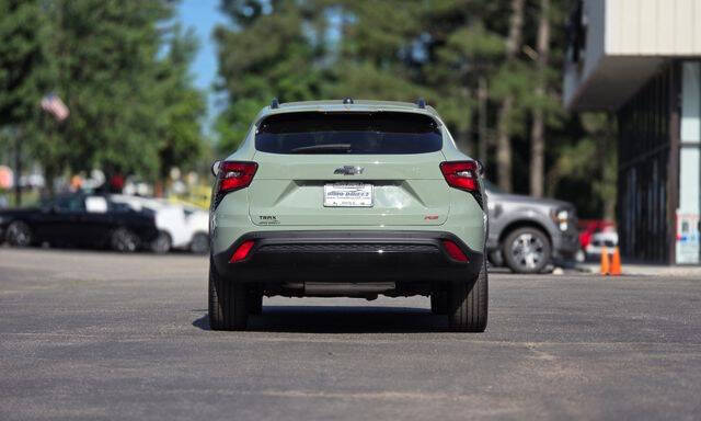 2024 Chevrolet Trax RS