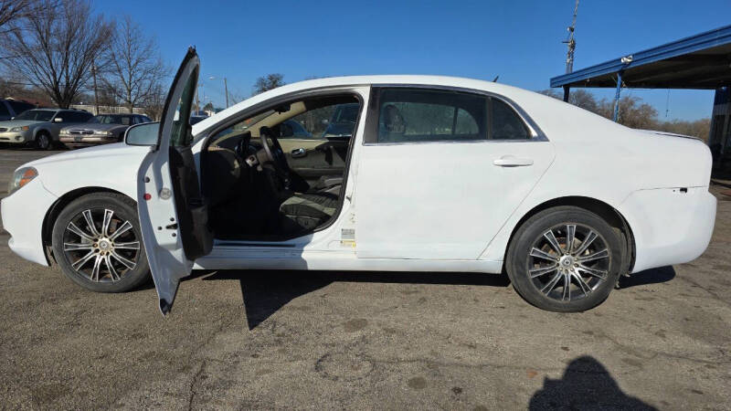 2009 Chevrolet Malibu for sale at Dave-O Motor Co. in Haltom City TX