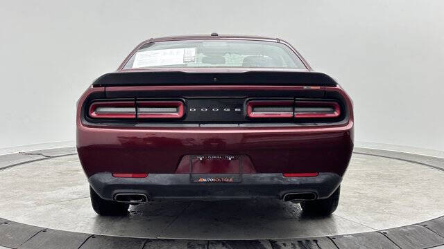 2018 Dodge Challenger SXT
