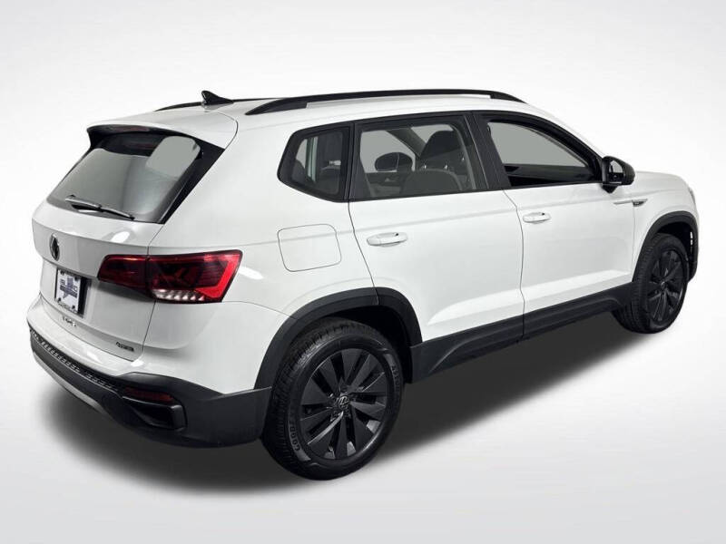 2022 Volkswagen Taos S 4Motion