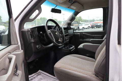 2017 Chevrolet Express LT 3500