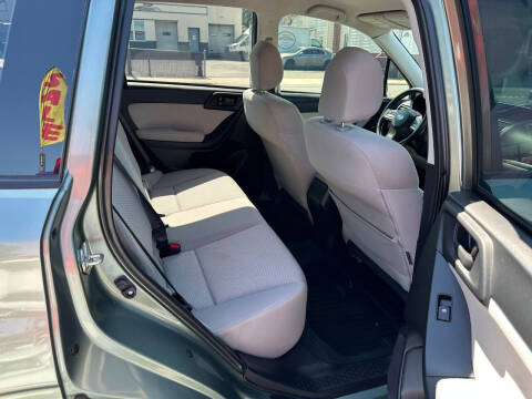 2014 Subaru Forester 2.5i