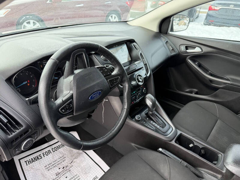 2017 Ford Focus SEL