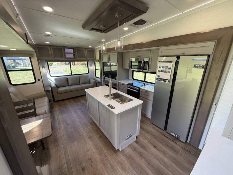 2026 Alliance RV Avenue