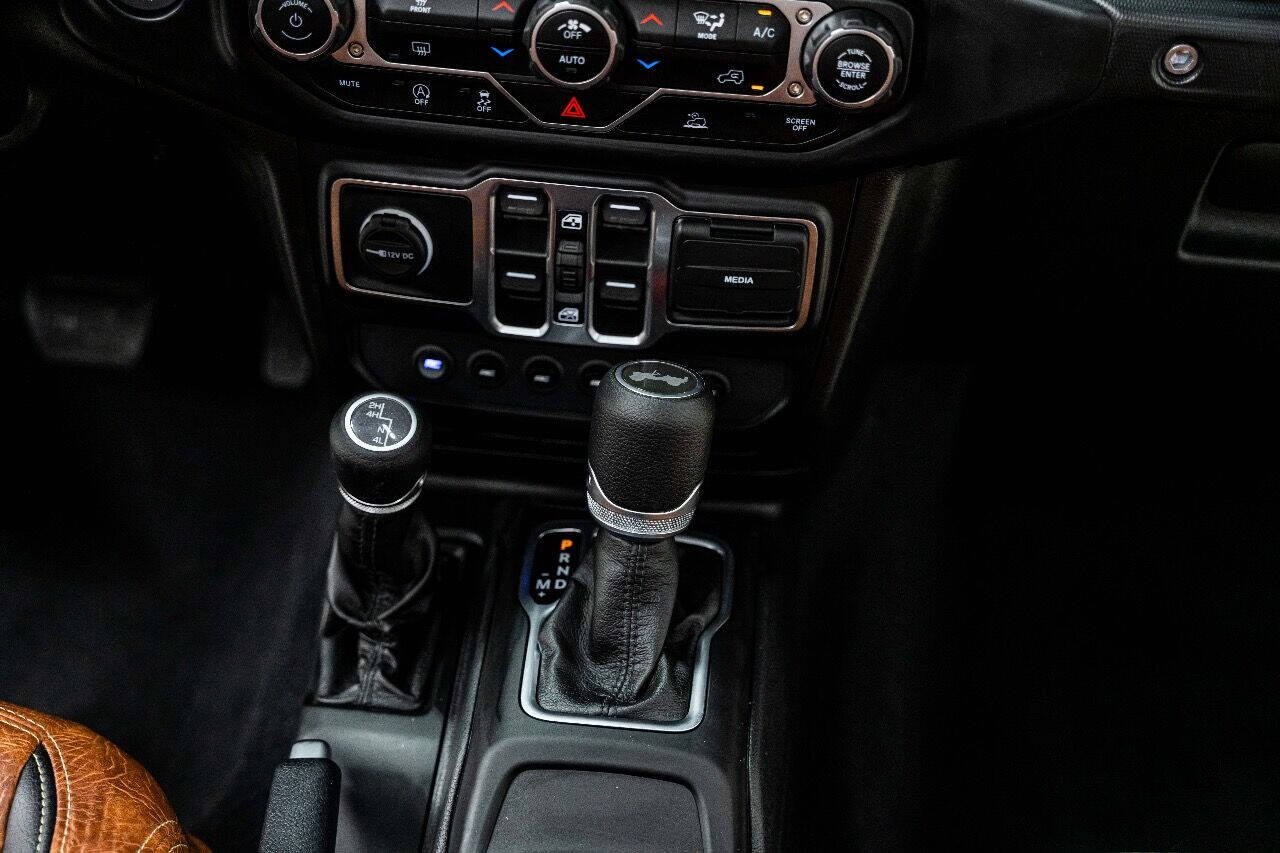 2020 JEEP Wrangler SUV / Crossover - $54,999