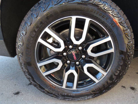 2023 GMC Yukon XL AT4