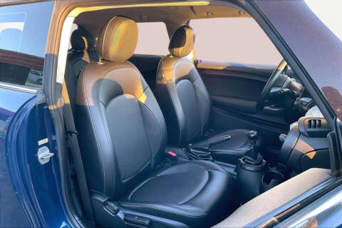 2015 MINI Hardtop 2 Door Cooper