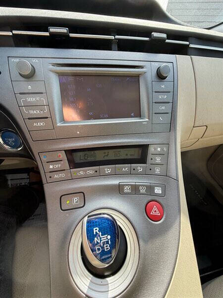 2014 Toyota Prius Two