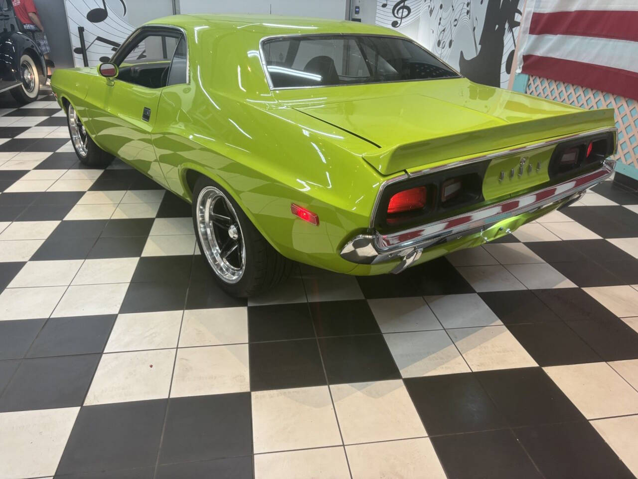 1972 Dodge Challenger 10