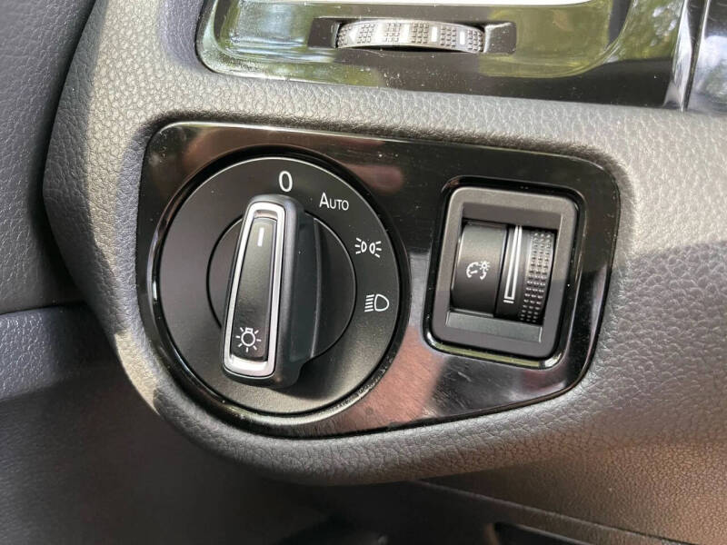 2016 Volkswagen Golf R